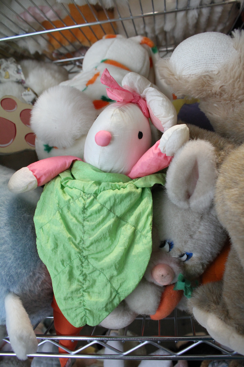 Illustration for article titled Happy Easter! Stef And Puff's Trip To The Bunny Museum
